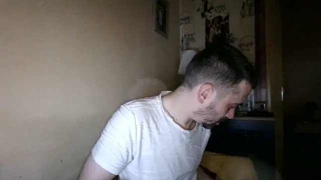 Snapshot of Ethangay chatting on 05.16.26 Ethangay online show from 05.16.26