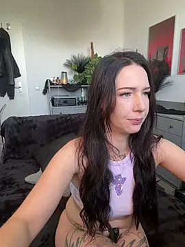 Trixie-Tainted online show from 06.08.26