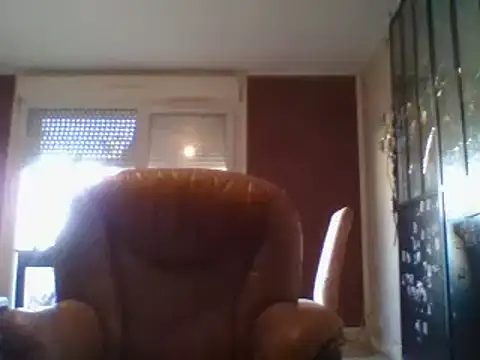 Snapshot of Myckeul chatting on 10.02.25 Myckeul online show from 10.02.25