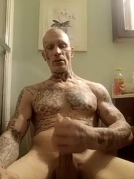 Snapshot of Casey884life chatting on 12.23.25 Casey884life online show from 12.23.25