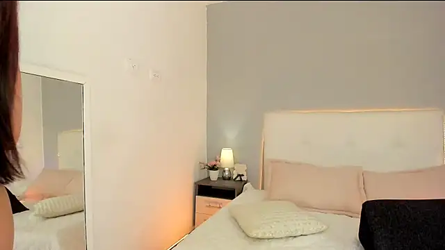 NataliaBuiles online show from 06.28.26