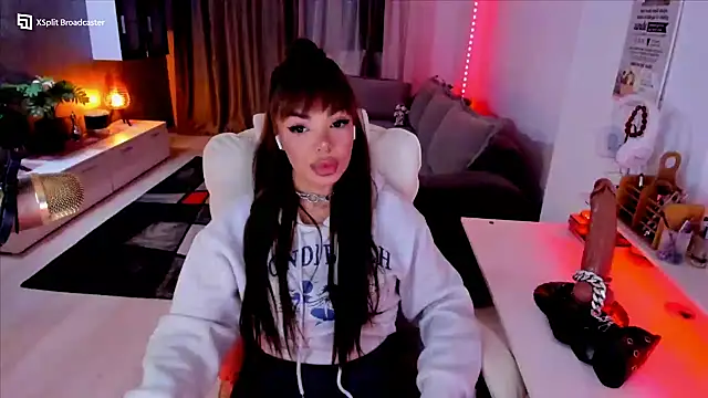 Snapshot of Miss_kay1111 chatting on 01.11.26 Miss kay1111 online show from 01.11.26