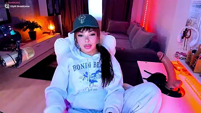 Snapshot of Miss_kay1111 chatting on 03.10.26 Miss kay1111 online show from 03.10.26