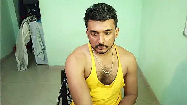 Snapshot of daringcutie chatting on 12.05.25 daringcutie online show from 12.05.25