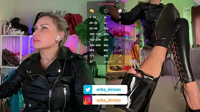 Snapshot of Erika_Kirman chatting on 11.18.25 Erika Kirman online show from 11.18.25