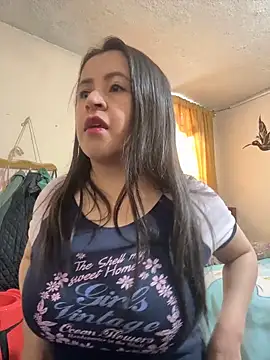 latinfemale online show from 04.24.26