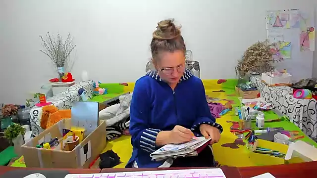 IamYourNarcotic online show from 12.12.24