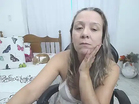 yeslluisa online show from 02.26.26