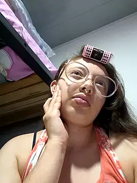 linda-schmidt online show from 12.28.24