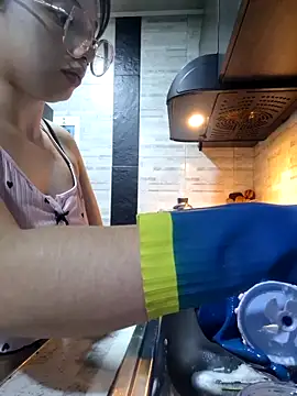 linda-schmidt online show from 10.01.25