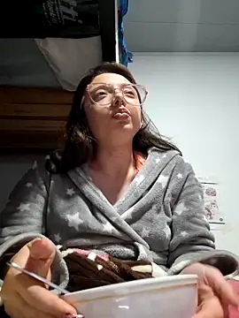 linda-schmidt online show from 06.15.26