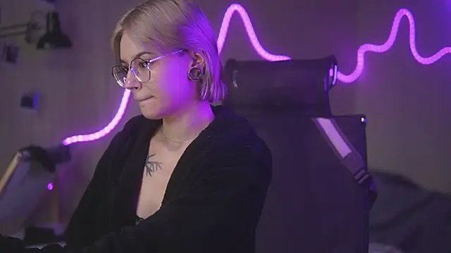 alyssa sweet online show from 05.13.26