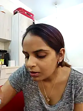 Snapshot of DirtySnowball69 chatting on 12.06.24 DirtySnowball69 online show from 12.06.24