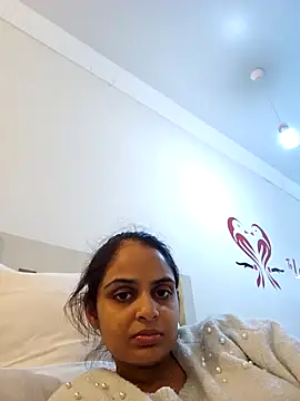 Snapshot of DirtySnowball69 chatting on 12.19.24 DirtySnowball69 online show from 12.19.24