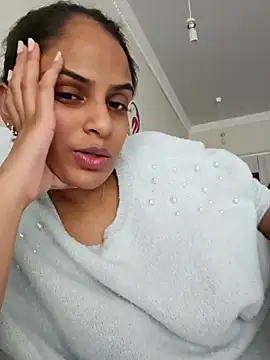 Snapshot of DirtySnowball69 chatting on 01.08.25 DirtySnowball69 online show from 01.08.25