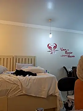 Snapshot of DirtySnowball69 chatting on 01.29.25 DirtySnowball69 online show from 01.29.25