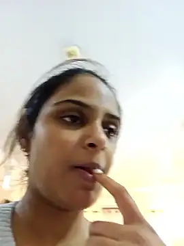 Snapshot of DirtySnowball69 chatting on 02.15.25 DirtySnowball69 online show from 02.15.25