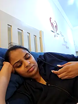 Snapshot of DirtySnowball69 chatting on 02.19.25 DirtySnowball69 online show from 02.19.25