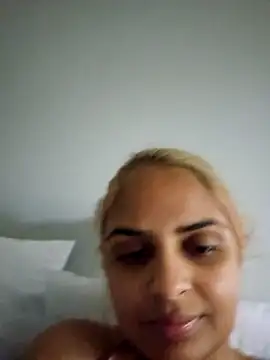 Snapshot of DirtySnowball69 chatting on 09.22.25 DirtySnowball69 online show from 09.22.25