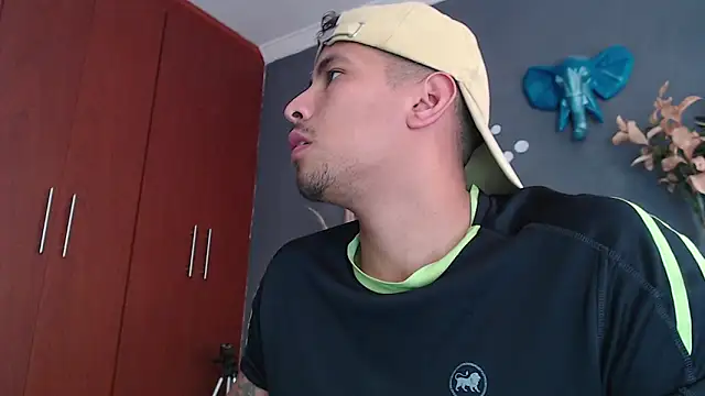 geirge teacherxx online show from 01.10.25