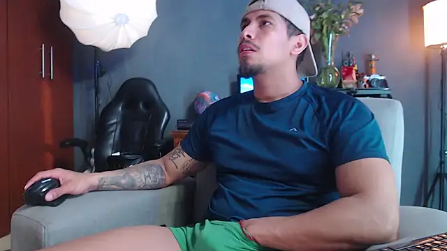 geirge teacherxx online show from 11.04.25