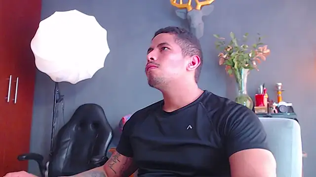 geirge teacherxx online show from 11.17.25