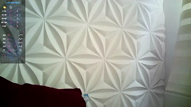 Snapshot of jerryandjessica chatting on 10.24.25 jerryandjessica online show from 10.24.25