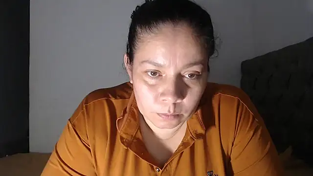 Snapshot of tiffany_horny_1 chatting on 03.04.25 tiffany horny 1 online show from 03.04.25