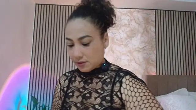 JuliRamirez online show from 07.23.26