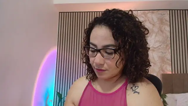 JuliRamirez online show from 07.25.26