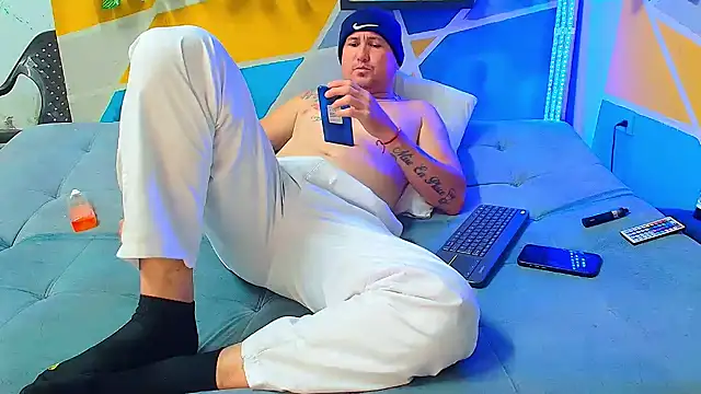 xavier 1988 online show from 10.18.25