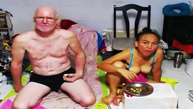 1CuteAndSexy69 online show from 03.07.25