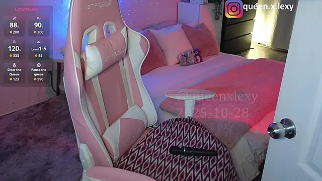 queenxlexy online show from 10.28.25