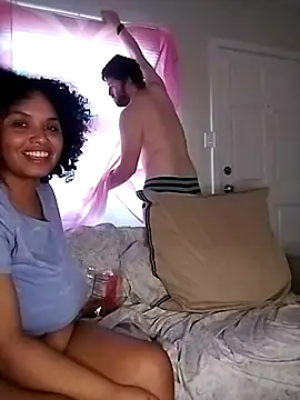 TasteeKitty online show from 03.16.25