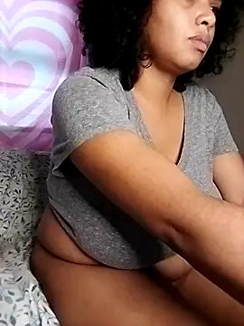 TasteeKitty online show from 09.18.25