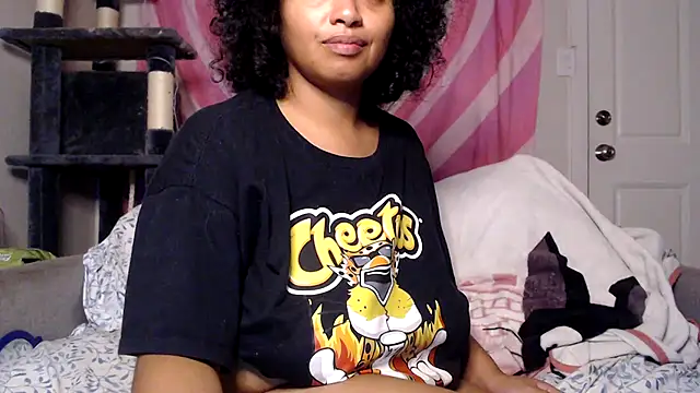 TasteeKitty online show from 10.30.25