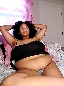 TasteeKitty online show from 11.06.25