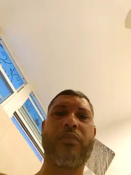 Snapshot of tropikboy chatting on 05.17.26 tropikboy online show from 05.17.26