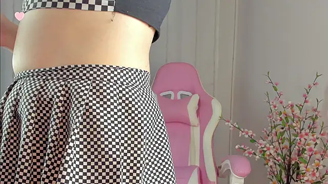 rosseblondee online show from 11.26.25