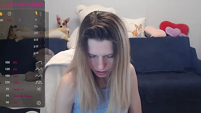 night is dark online show from 01.30.25