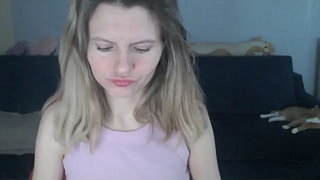 night is dark online show from 03.13.26