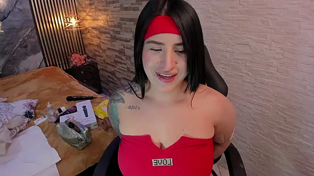 Snapshot of Nara_belen chatting on 12.20.24 Nara belen online show from 12.20.24