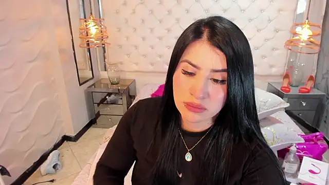 Snapshot of Nara_belen chatting on 03.06.25 Nara belen online show from 03.06.25