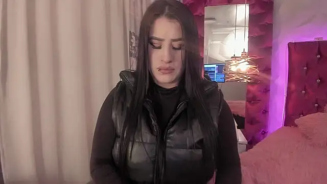 Snapshot of Nara_belen chatting on 10.26.25 Nara belen online show from 10.26.25