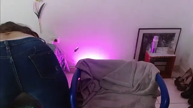 keyklin1 online show from 02.21.26