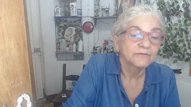 FunnyGrandma online show from 04.30.26