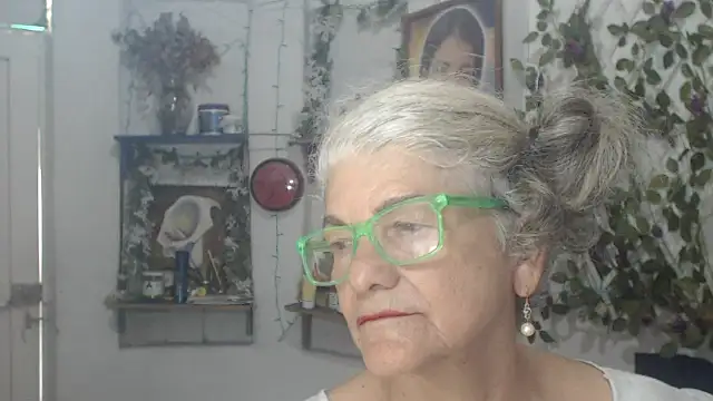 FunnyGrandma online show from 07.08.26