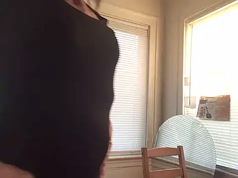 Snapshot of Jcharlesnew69@xh chatting on 10.12.25 Jcharlesnew69xh online show from 10.12.25