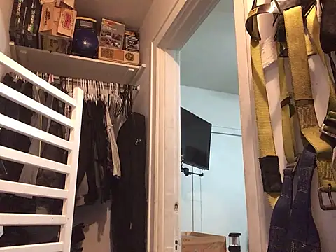 Snapshot of Jcharlesnew69@xh chatting on 10.15.25 Jcharlesnew69xh online show from 10.15.25