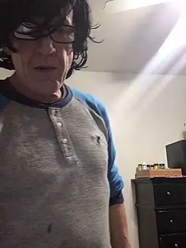 Snapshot of Jcharlesnew69@xh chatting on 10.21.25 Jcharlesnew69xh online show from 10.21.25